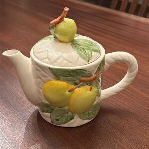 Fruit-Themed Ceramic Teapot